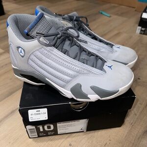 Air Jordan 14 Retro Wolf Grey